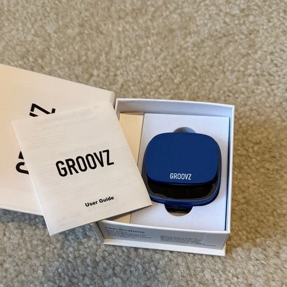 Blue Groovz Earbud Headphones - Picture 7 of 7